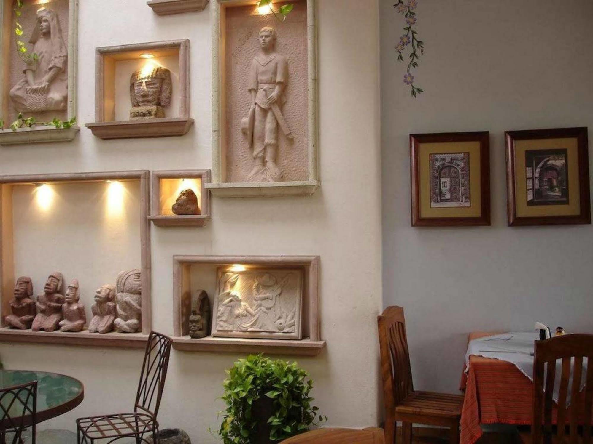 Hotel Maria Mixteca Санта-Крус-Хуатулко Экстерьер фото